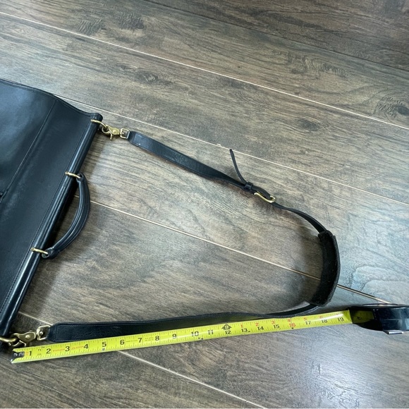 VTG Coach 5279 Black Leather Messenger Briefcase USA - Picture 2 of 13